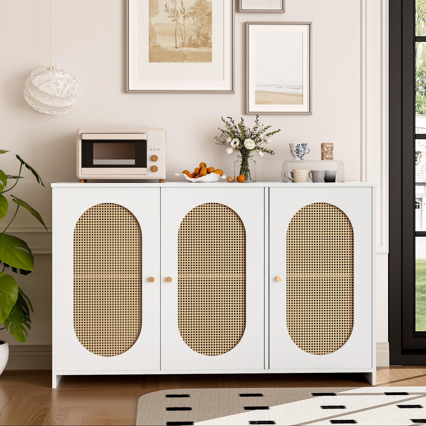 SHUGUANG 125 x 38 x 78 cm Buffet Moderne, Armoire Cuisine avec 3 Portes d'armoire Avoir Grand Espace de Rangement et Portes en Rotin Artificiel, Buffet de Salon Applicables à Salon, Salle à Manger