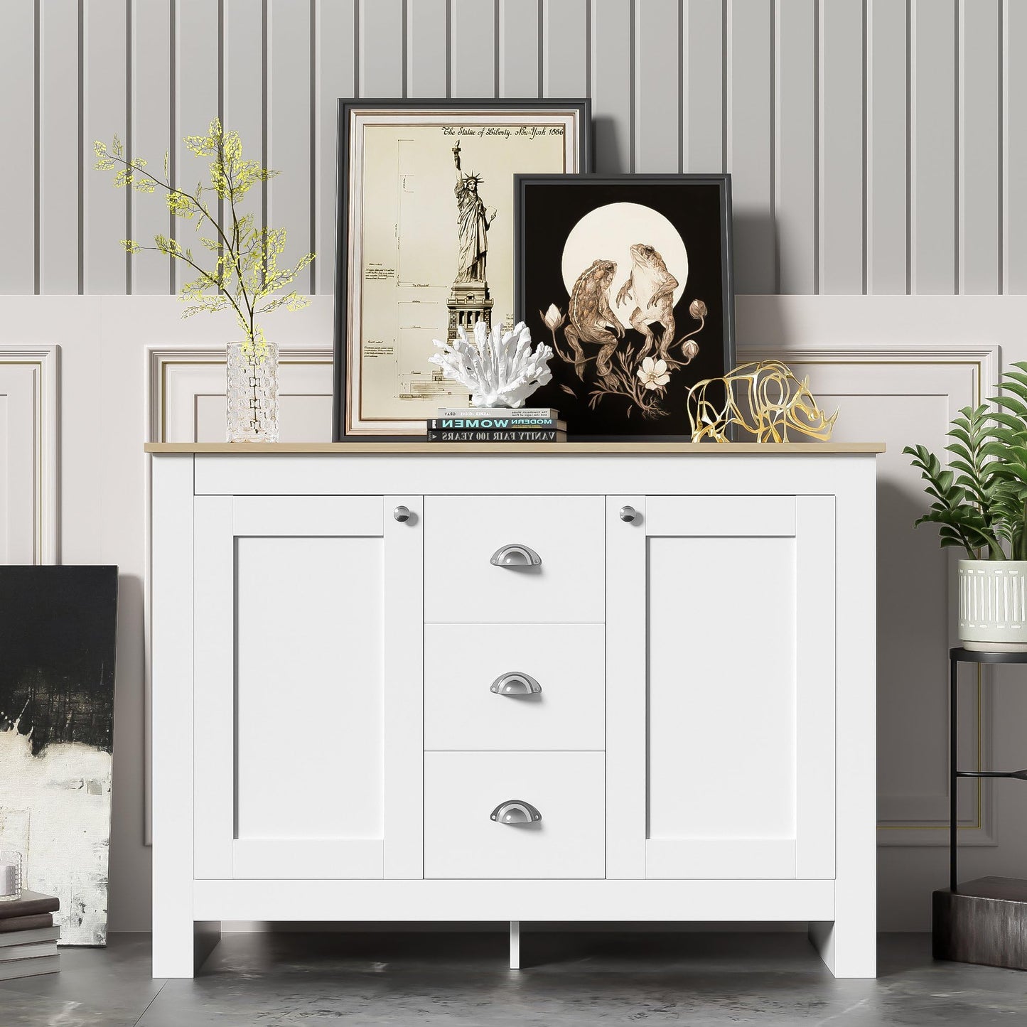 Buffet Bois Blanc Chaud avec 2 Portes et 3 Tiroirs, Meuble Buffet Simple et Élégant, Poignées Argentées, Étagère Réglable, Charnières à Fermeture Douce, pour Salon, Cuisine, Entrée, 116x35x81 cm