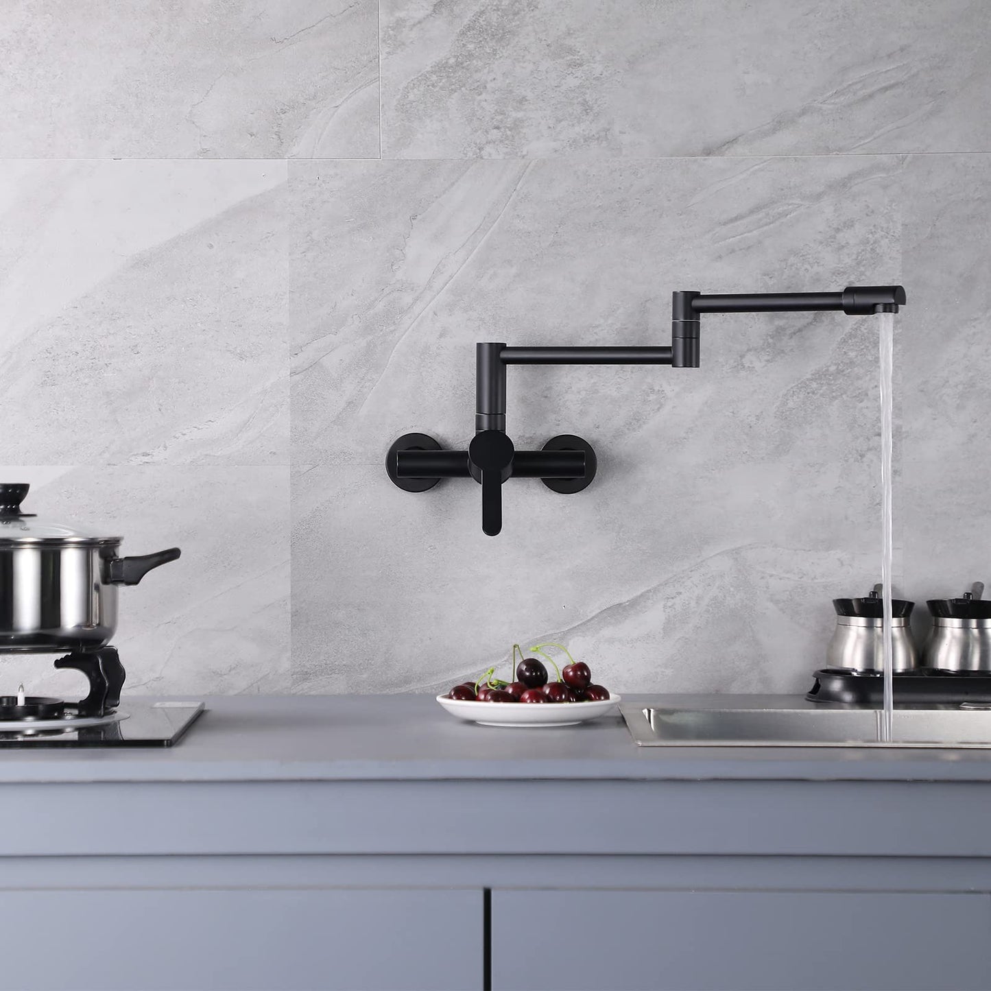 Robinet de Cuisine, Or Rose Robinet Mitigeur Mural Monocommande avec Bras Oscillant et Chaude et Froide Réglable Robinet Évier Rotatif à 360° pour Salle de Bain et Cuisine Laiton