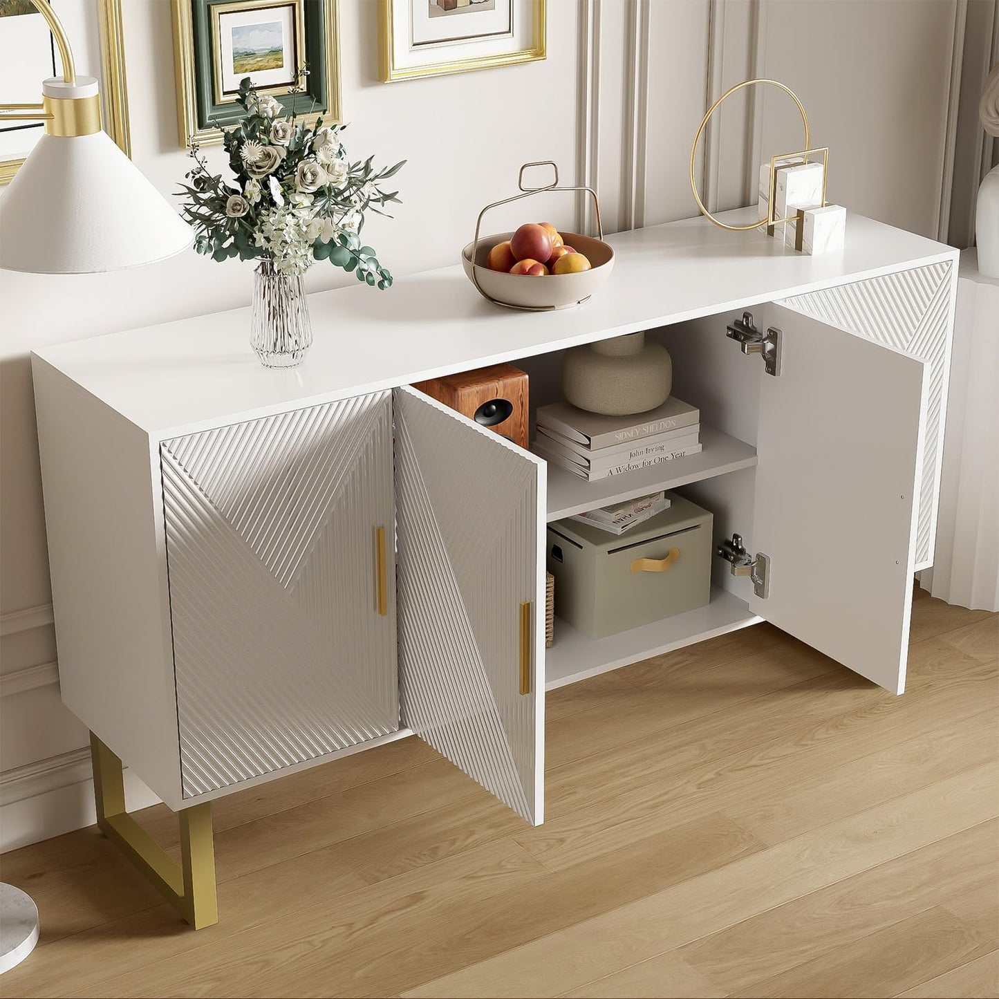 Buffet, meuble de rangement vertical Blanc, armoire multifonctionnelle, très grand espace de rangement, buffet avec portes brillantes et poignées dorées, design 4 portes, Buffet 150 x 40 x 82 cm